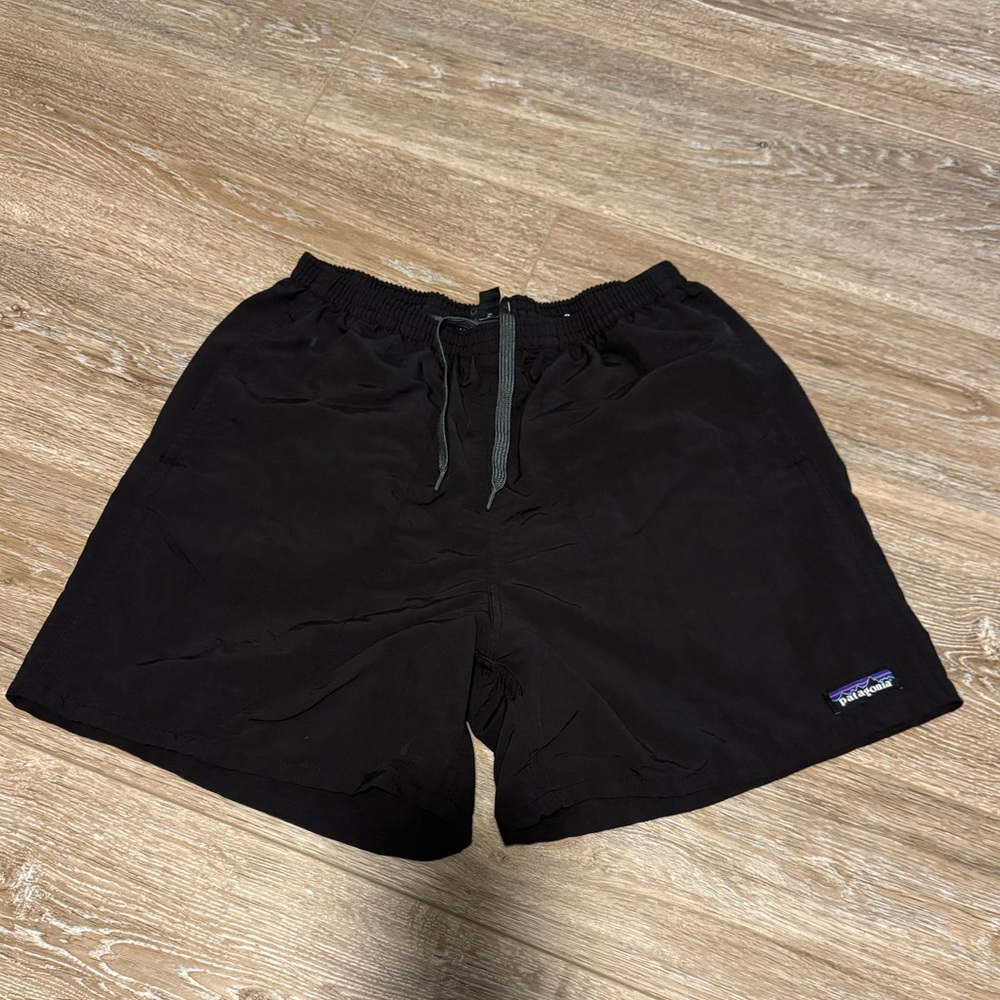 PATAGONIA Black Baggies Shorts Men's S